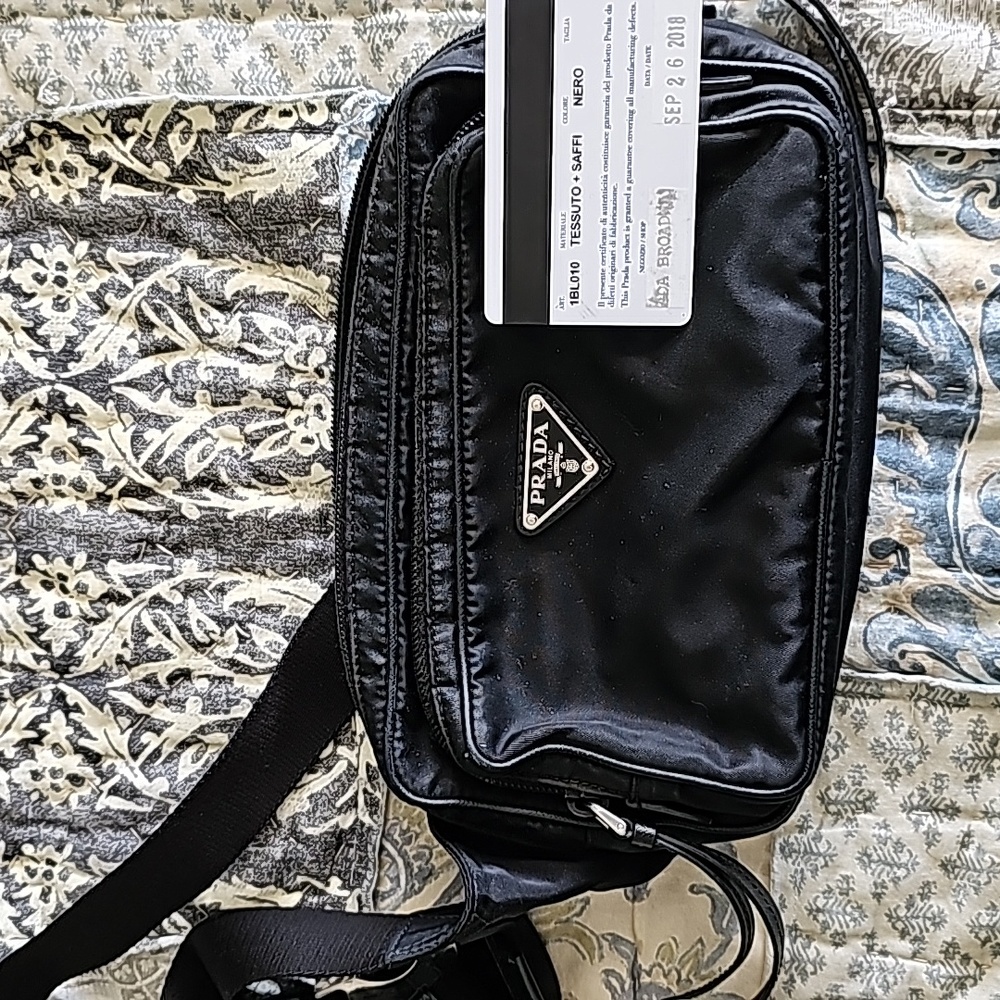Black PRADA Belt Bag 😍